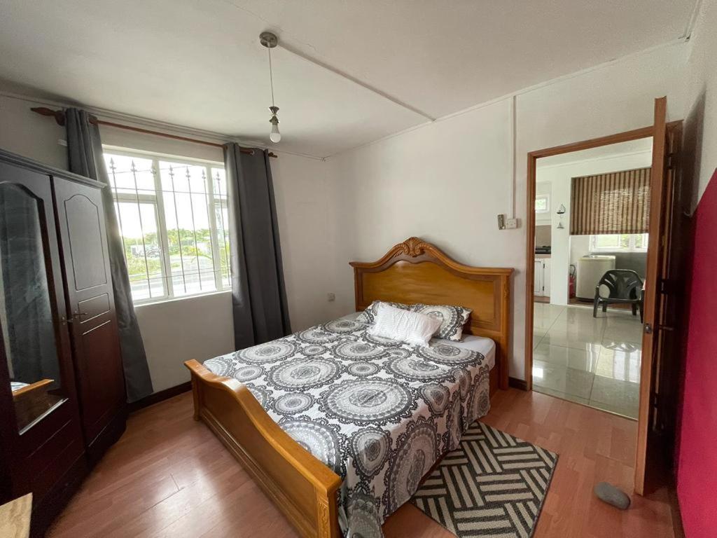Bay Apartment